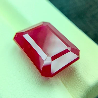 PIGEON BLOOD RED HUGE 22.45 CT PERFECT RUBY CORUNDUM OCTAGON CHATHUM GEMSTONE - Image 1 of 2