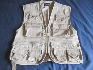 T-Traxx Universal Hunting Fishing Vest - Small Estimate Womens S, Mens XS, Youth - Picture 1 of 8