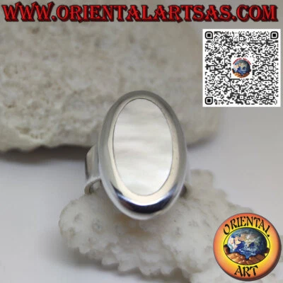 Anello in Argento 925‰  con fascia larga e madreperla ovale filo bordo liscio - Immagine 1 di 4