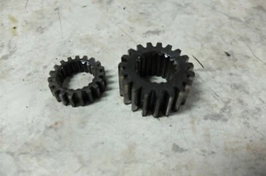 81 Honda CM 200 CM200 T Twinstar engine primary drive gears gear - Picture 1 of 3
