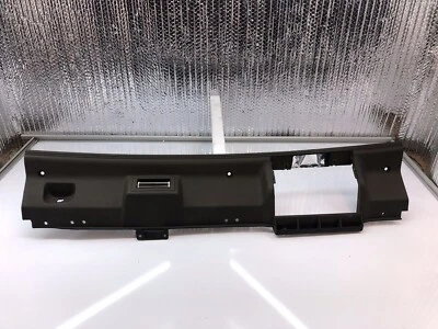 Oldsmobile Delta 88, 98 1981-1987, Royal Custom Cruiser/panel de tablero inferior moldura Foto 1 de 4