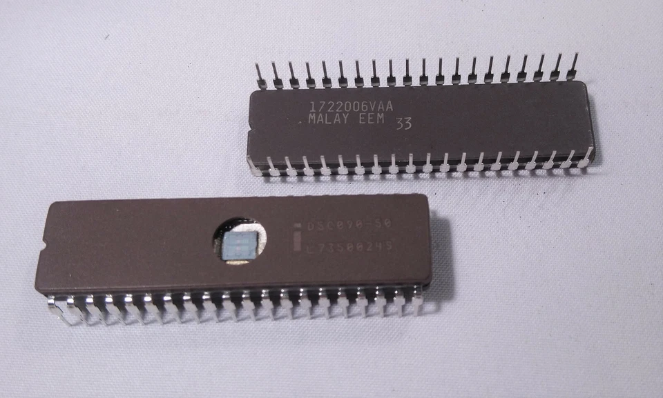 INTEL D5C090-50 CDIP-40 CMOS PLD "NOS" - Bild 1 von 1