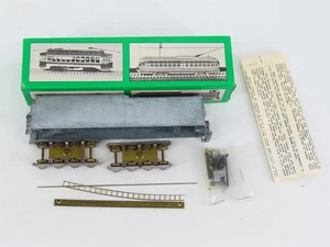 HO Scale Bowser 1-150660 Undecorated Die-Cast 8 Wheel Long Haul Steam Tender Kit - Picture 1 of 7