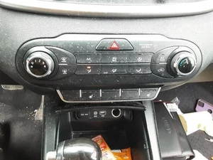 OEM Climate Control Heat/AC Front Manual 16 SORENTO 1190951 - Picture 1 of 12