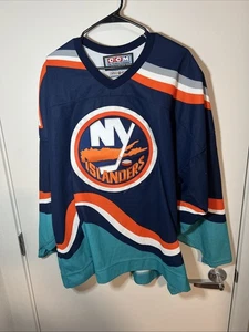 CCM New York Islanders Wave Fisherman NHL Hockey Trikot L 52 blau - Bild 1 von 14