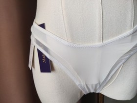 NWT Maison Close Luxury Lingerie Pure Tentation High hips thong L/8
