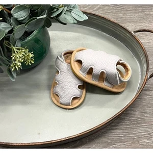 City Sole Boutique Grey Baby Sandals Size 6-12 Month NEW - Picture 1 of 2
