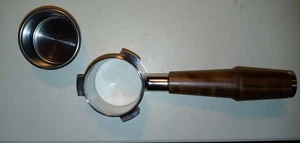 KNODOS Portafiltro Senza Fondo V2 54mm Manico Noce Naturale Cestello 18-21 grammi - Foto 1 di 7
