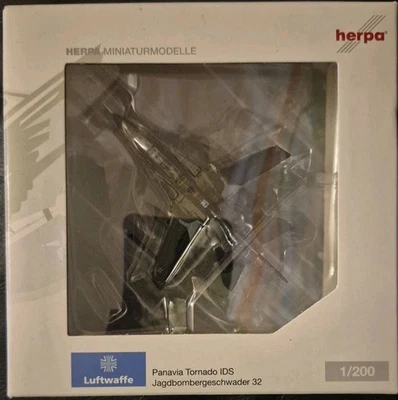 Herpa modelos en miniatura Luftwaffe Panavia Tornado IDS escuadrón de cazabombarderos 32  Foto 1 de 4