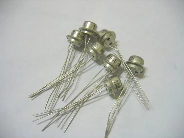 MP14 Vintage USSR/Russian PNP Germanium Transistors NEW, 50pcs - Image 1 of 1
