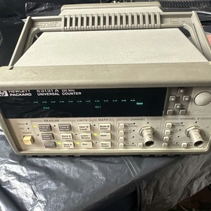 HP / Agilent 53131A 225 MHz Frequenzzähler Timer 3,0 GHz HF-Eingang - Bild 1 von 9