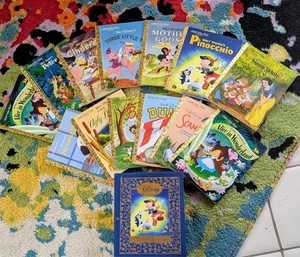 Sammlung von Disneys Little Golden Büchern, 13 gebundene Bücher - Bild 1 von 7