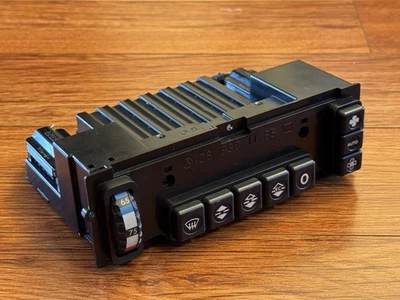 OEM 1986-1991 Mercedes-Benz W126 C126 Climate Control AC Heater Unit SEL SEC - Image 1 of 4