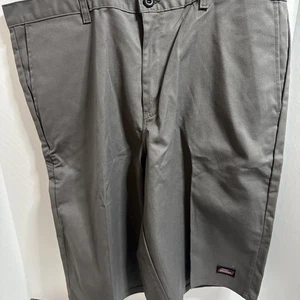 NWT Dickies Work Shorts Relaxed Fit GR630VG GREY size 40 - Picture 1 of 3