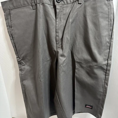 NWT Dickies Work Shorts Relaxed Fit GR630VG GREY size 40 - Image 1 of 3
