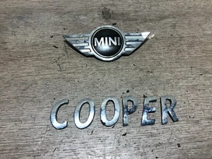 Mini Cooper 2003 emblema de insignia - Imagen 1 de 1