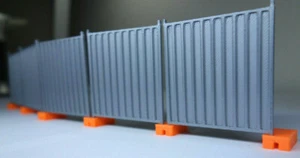 1/50 Scale temporary construction panels hoarding Diorama - 1:50, fits corgi 5pc - Picture 1 of 8