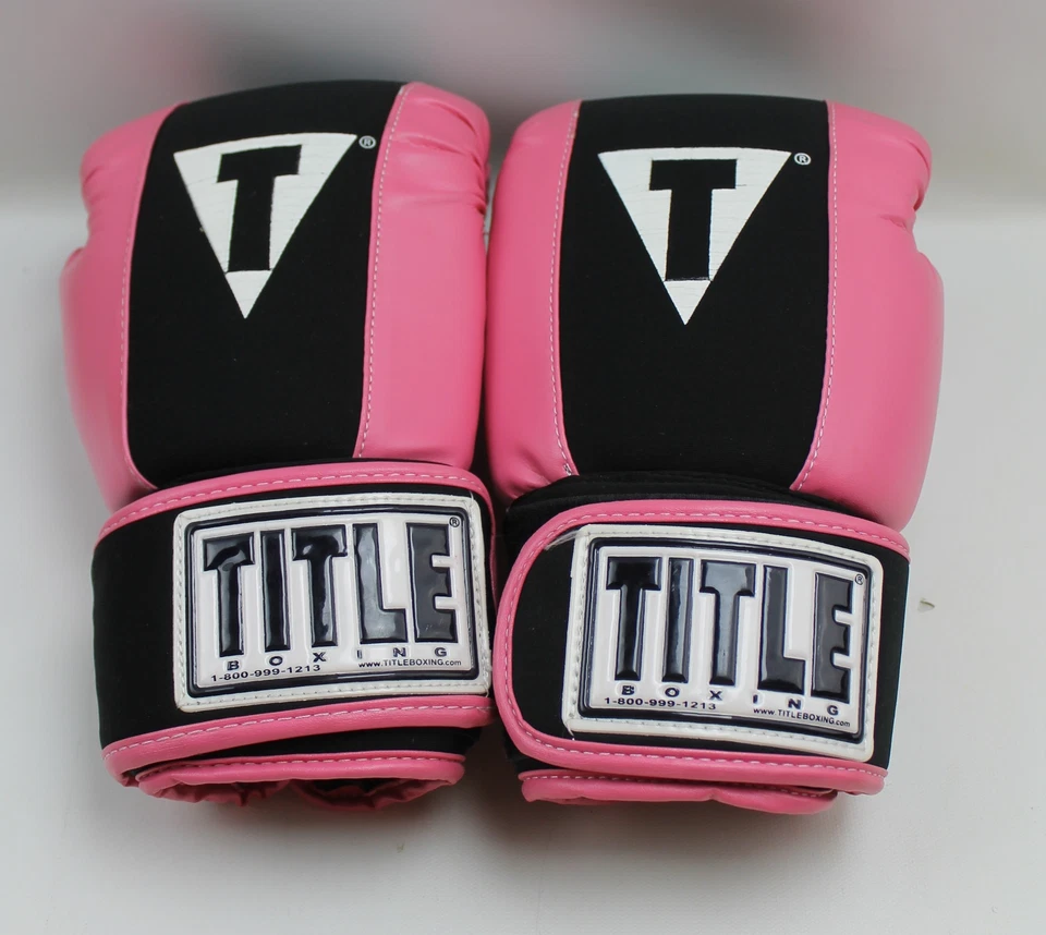 Title Boxing Gel Size Medium Boxing Gloves - Image 1 of 4