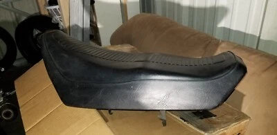 Yamaha Xz550 Vision Seat.  Original Seat Complete.  1982-83 - Image 1 of 3