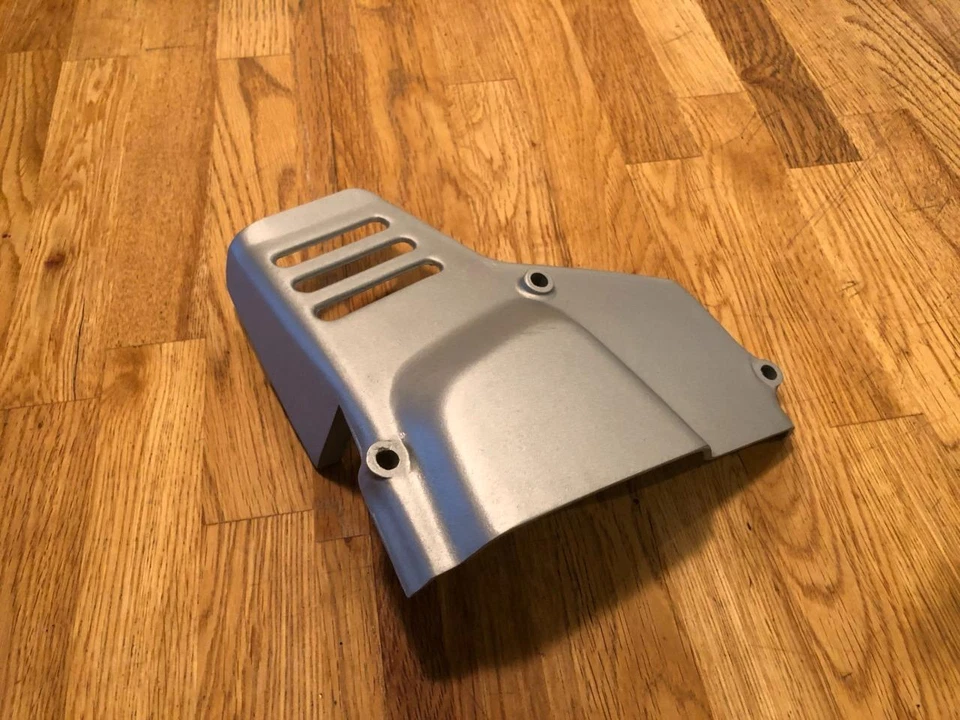 Honda 1974 cubierta de piñón CB200 CB 200 B cubierta del motor protector de cadena carcasa izquierda Foto 1 de 1