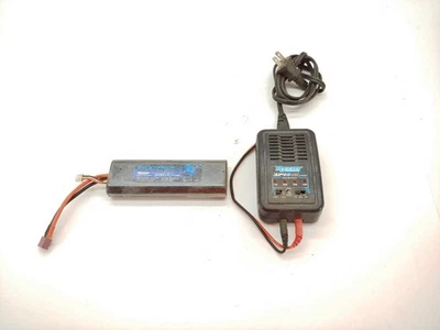 Team Associated Wolfpack 7.4v 2s 3300mah 30c LiPo Battery w/ 324-S Balance Charg - Image 1 of 4