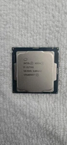Intel Xeon E-2174G SR3WN 3.80ghz - Picture 1 of 2