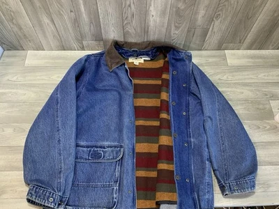 Vtg Woolrich Denim Barn Coat Blanket Lined Jean Jacket Sz Large Removable Lining - Image 1 of 4