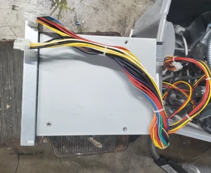 Dell Alimentatore PowerEdge 1800 1800R C4797 GD323 U2406 650W PS-5651-1 TJ785 - Foto 1 di 3