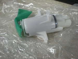 NOS OEM BMW Bomba de combustible 2006-14 R1200 K1300 16147680379 - Imagen 1 de 2