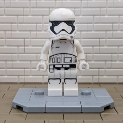 NUEVA MINIFIGURA LEGO Star Wars First Order Stormtrooper, El Despertar de la Fuerza Foto 1 de 3