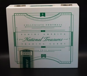2016 Panini National Treasures College Football Hobby Leerkarton NFL - Bild 1 von 12