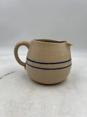 Jarra de gres vintage crema doble banda azul cobalto cerámica de granja Foto 1 de 4