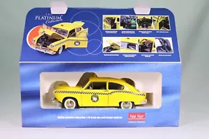 LE131 SUN STAR 5105 Voiture 1/18 Kaiser Henry J Taxi 1951 jaune EDL - Bild 1 von 9
