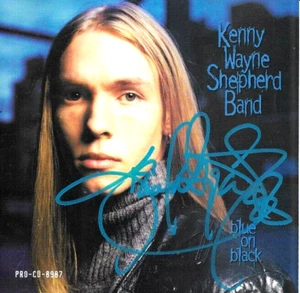 Die "Blau auf Schwarz" CD Single signiert von Kenny Wayne Shepherd - Bild 1 von 2