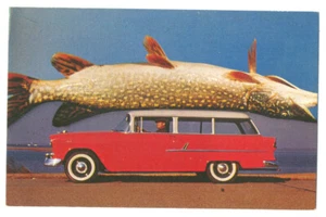 EXAGGERATION - Giant FISH On 1955 CHEVROLET 210 Station Wagon ca1955 Postcard - Picture 1 of 2
