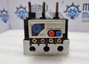 Dayton 2UXJ7 IEC Overload Relay Ui=690V Trip Class 10A - Picture 1 of 9