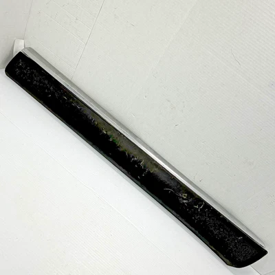 USADO 2010-2015 LEXUS RX350 450h PUERTA DELANTERA DERECHA MOLDURA INFERIOR 750710E010 OEM Foto 1 de 4