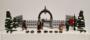 Department 56 The Christmas Carol Revisited Holiday Trimm Set Introduced 1984 - Bild 1 von 15