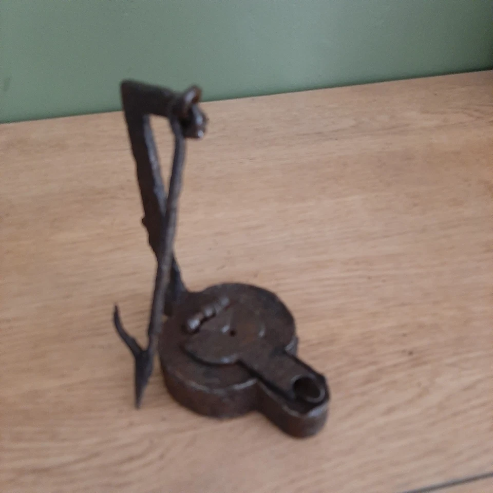 lampe a huile ancienne - Photo 1/4