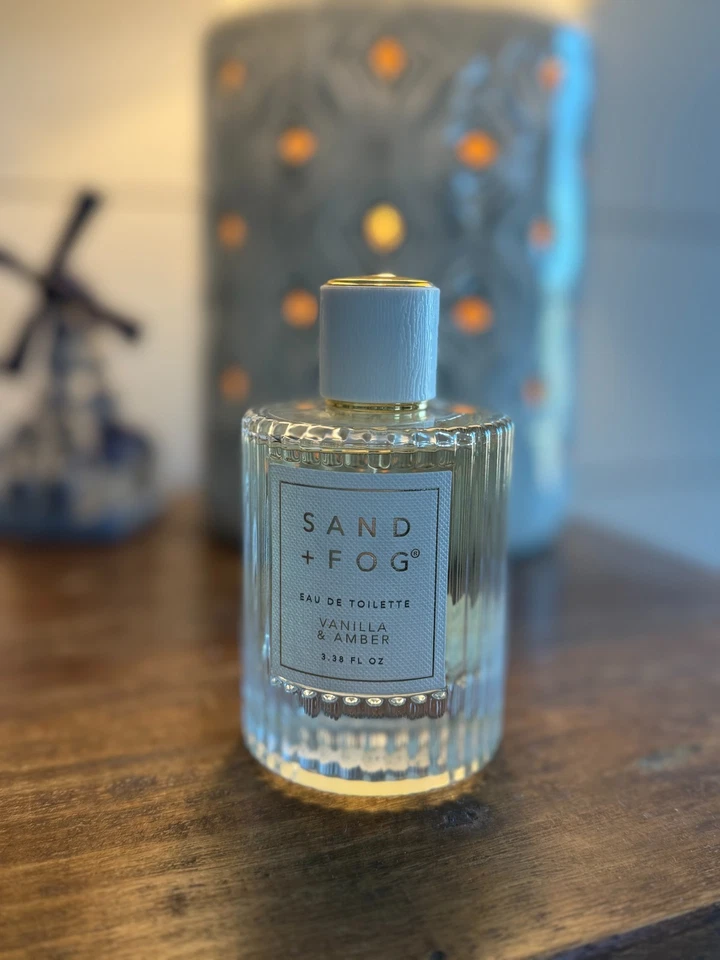 Eau de Toilette Sand + Fog Vanilla & Amber 3,38 fl oz Foto 1 de 1