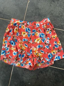 New Look Coral Shorts Size 10 - Picture 1 of 2