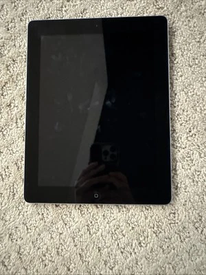 Apple iPad 4th Generation - Image 1 of 2