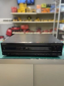 Vintage SONY CDP-C500 5 Disc CD Changer Player - Tested Works No Remote - Picture 1 of 2
