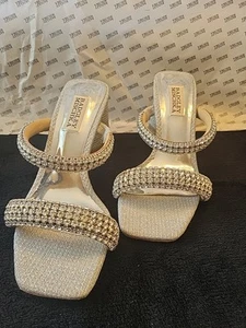 Badgley Mischka  Wedding, HOCO, Prom, Special Occasion Crystal Heel Pumps Size 9 - Picture 1 of 10