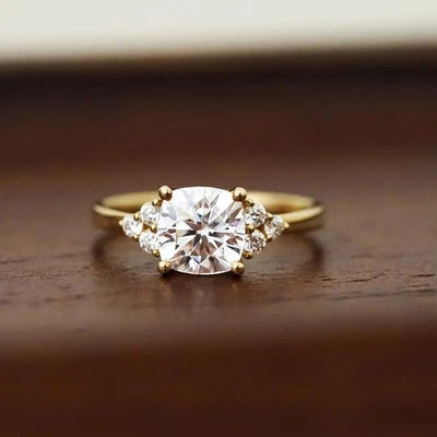 RARE 3.12 Ct Certified Cushion Cut White Treated Diamond 925 Silver Ring - Image 1 of 4