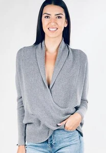 Love Stitch Criss Cross Waffle Knit Wrap Pullover Sweater - Bild 1 von 3