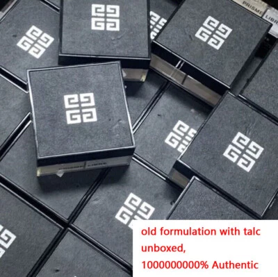 Givenchy Prisme Libre 4-in-1 Mat-Finish & Enhanced Radiance Loose Powder 4x3g - Image 1 of 3