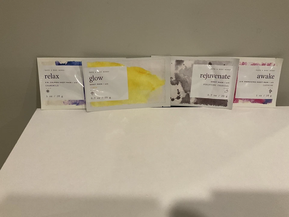 *PAQUETE DE 4* MASCARILLAS FACIALES Bath & Body Works Relax + Brilla + Rejuvenece + Despierta Foto 1 de 1