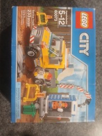 LEGO CITY (60073)- Service Truck 233 Pcs Complete Free Shipping!