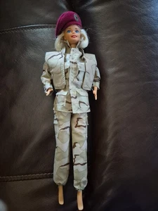 Vintage Army Barbie Doll Stars n Stripes Special Edition 1992 Mattel- No Shoes - Picture 1 of 8